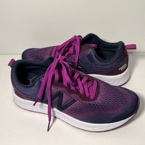 *BARELY WORN* New Balance WARISCR3